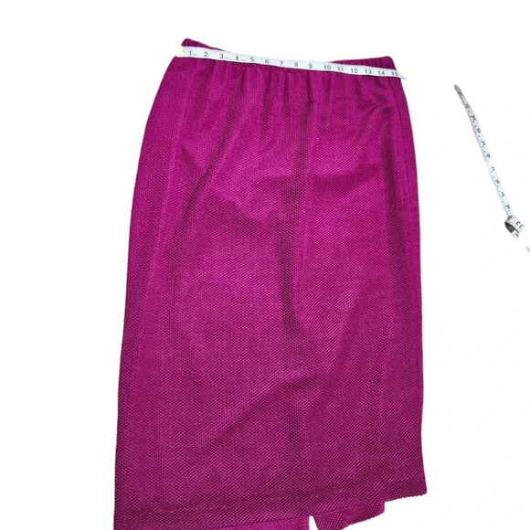 Florentine Purple Woven Wine Jacket & Skirt Suit – Vintage Two‑Piece Set, 12 - Picture 11 of 16